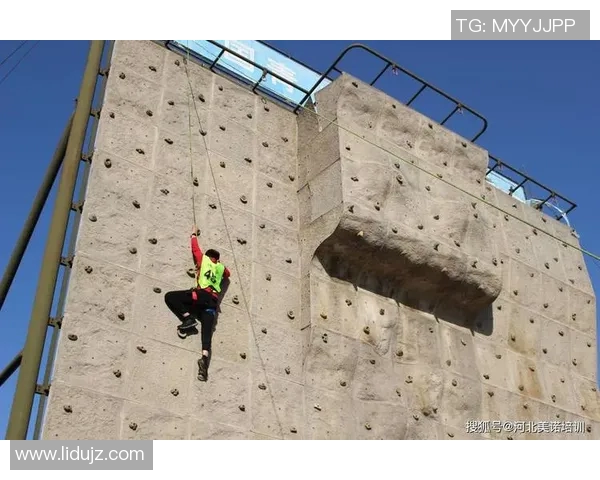 广州攀岩队的节奏与激情：聚焦攀岩运动的魅力与挑战